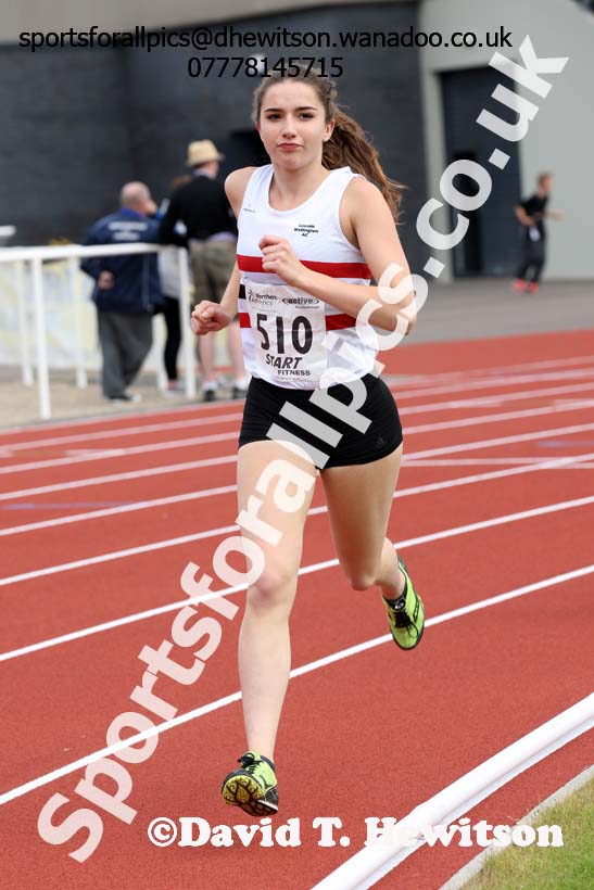 Under-17 womens 3000 metres. Photo: David T. Hewitson/Sports for All Pics